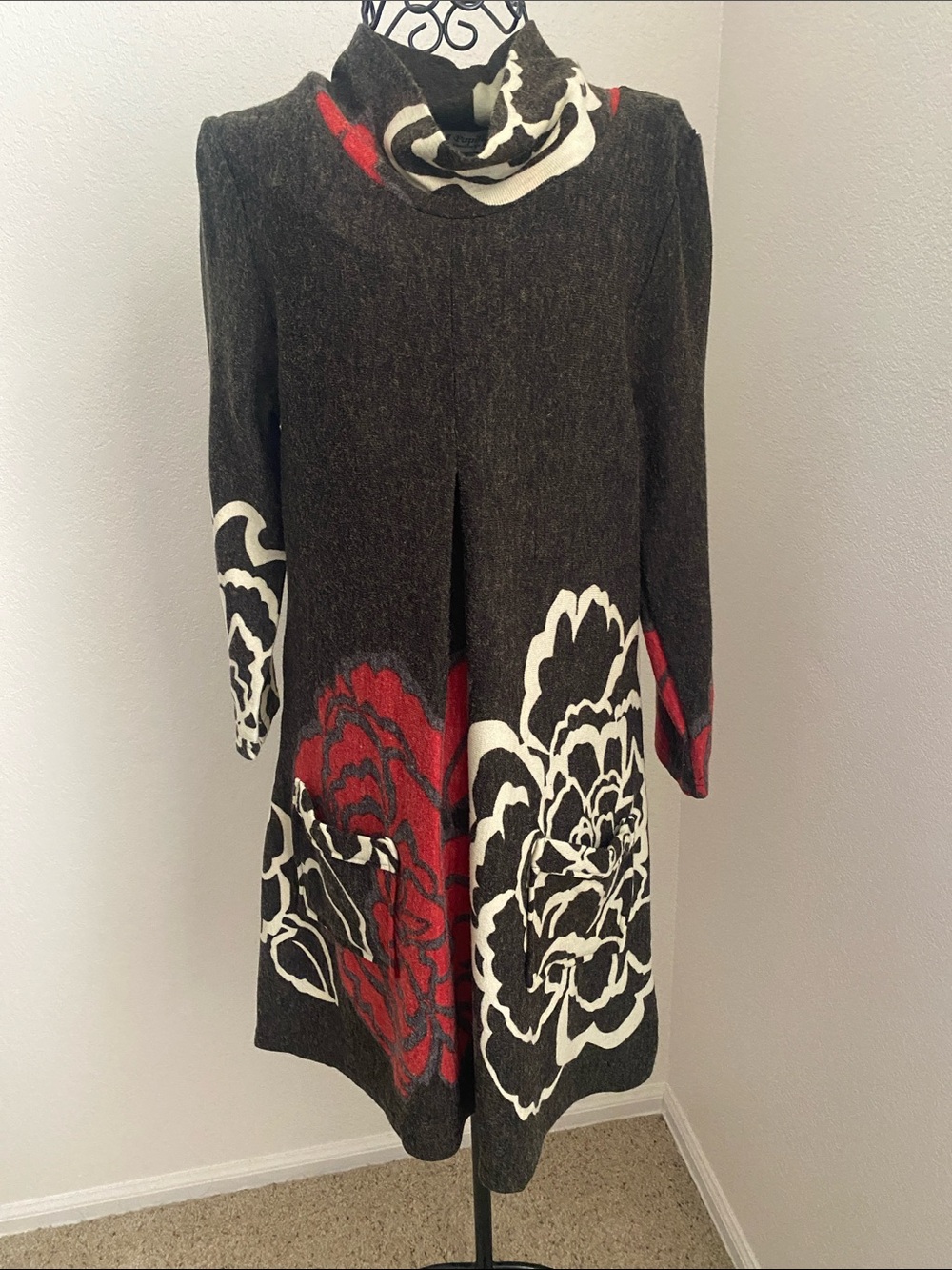 Papillon Blanc Charcoal Dress with Red & Ivory Floral Accents